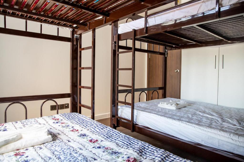 Gold Bee Dormitary Service Apartment Bandar Ho Chi Minh Luaran gambar